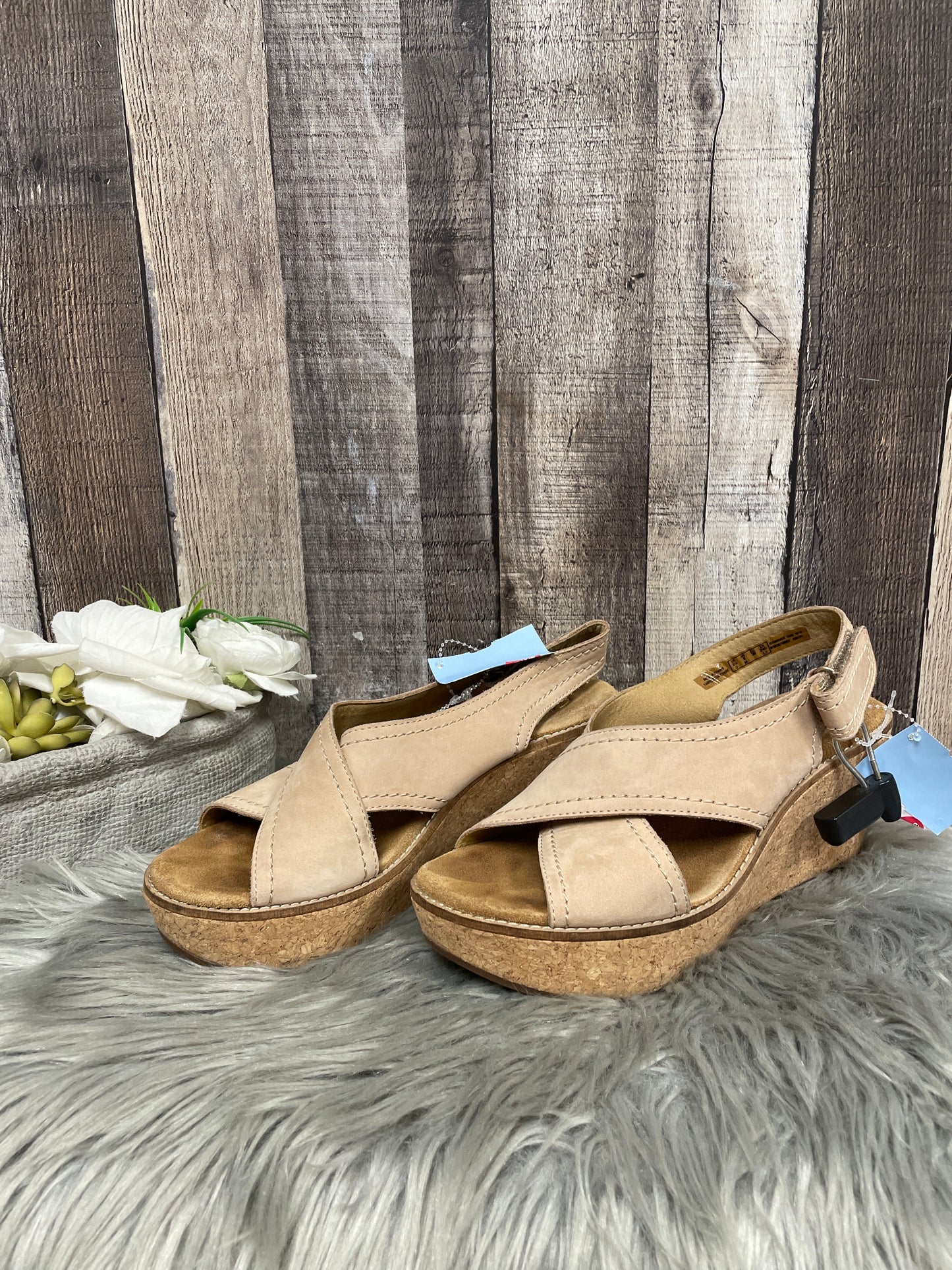 Sandals Heels Wedge By Clarks In Tan, Size: 8