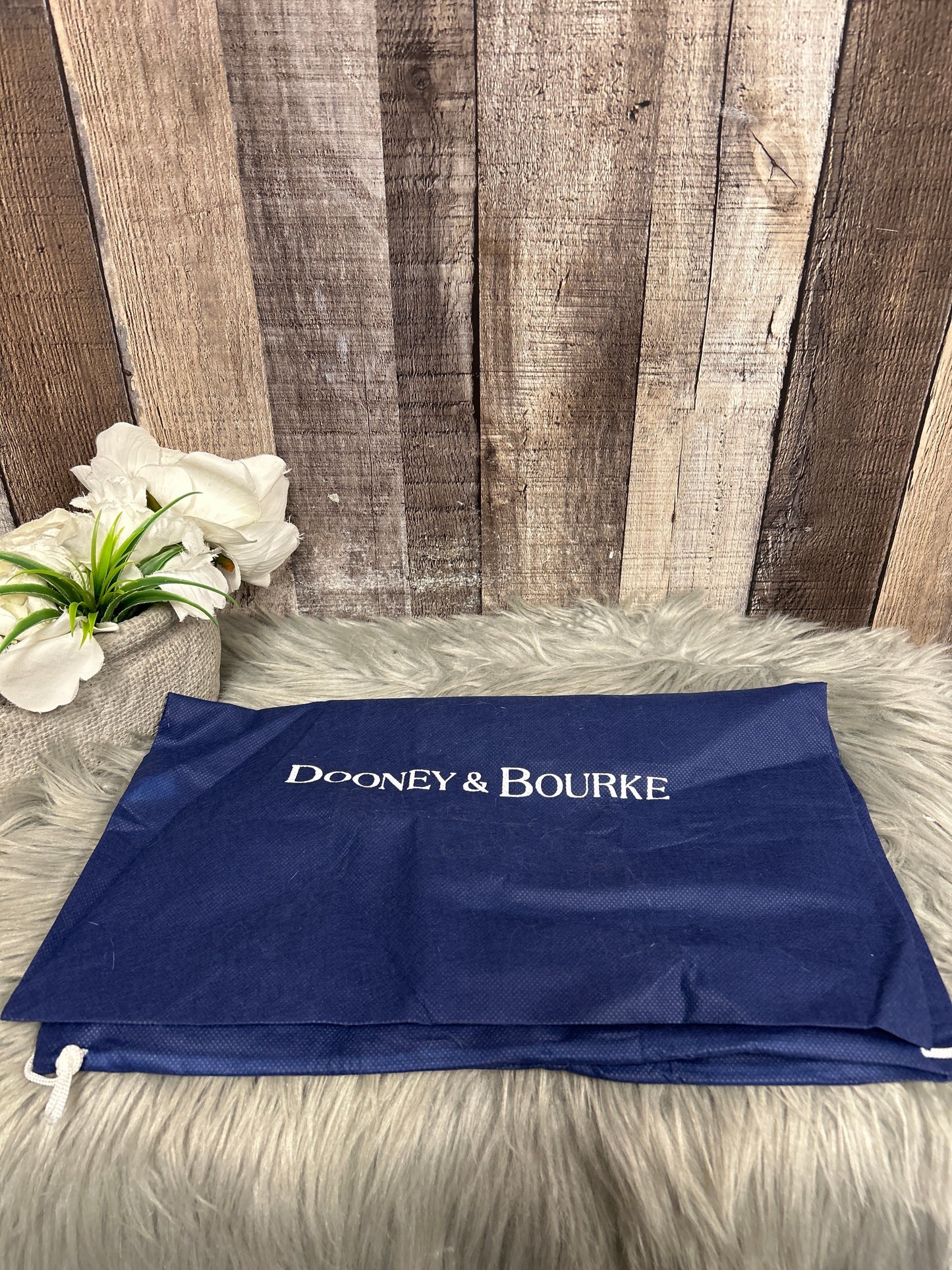 Handbag Designer By Dooney And Bourke, Size: Medium