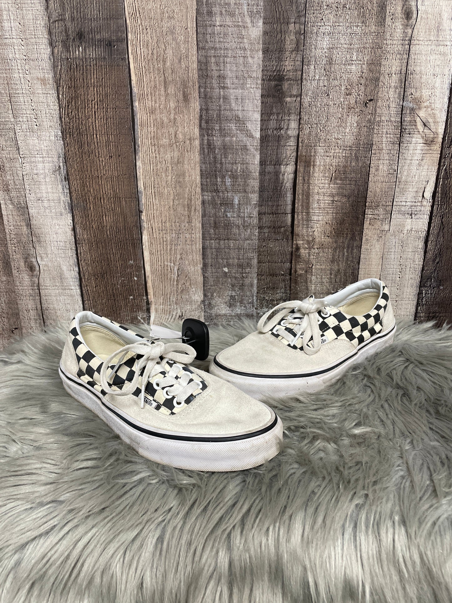 Shoes Sneakers By Vans In Checkered Pattern, Size: 8