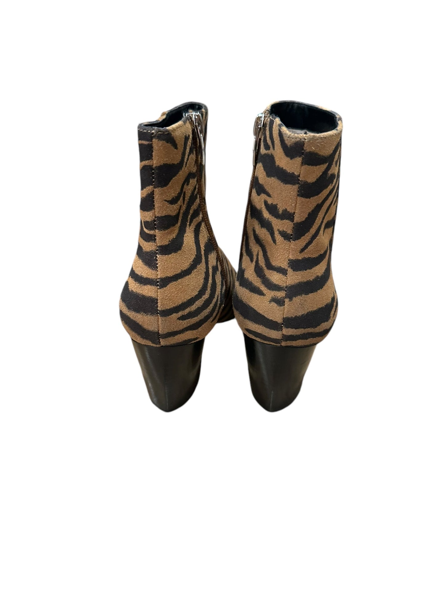 Boots Ankle Flats By Marc Fisher In Animal Print, Size: 9