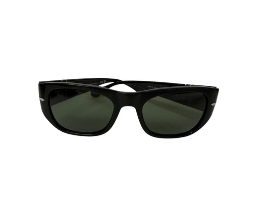 Sunglasses Designer By Clothes Mentor