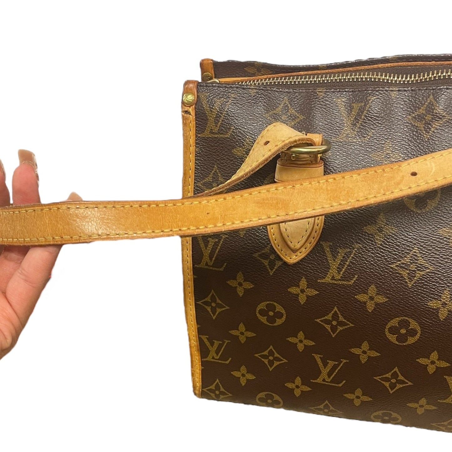 Handbag Luxury Designer By Louis Vuitton, Size: Medium