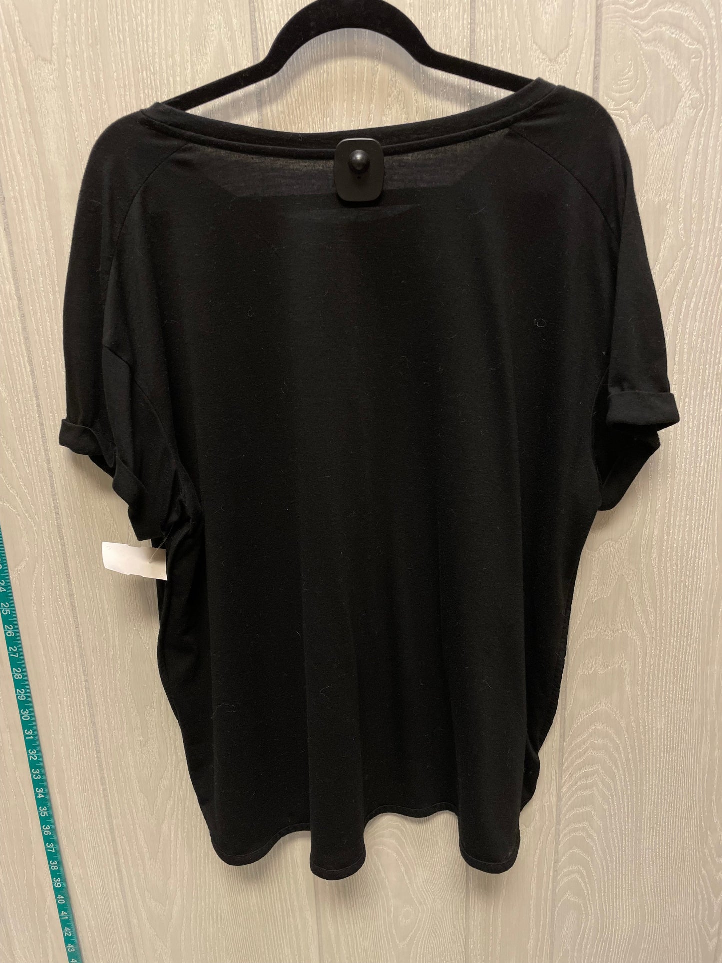 Top Short Sleeve By Disney Store In Black, Size: 1x