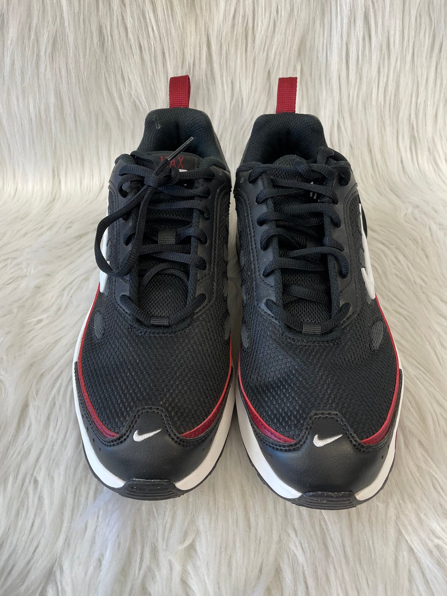 Shoes Athletic By Nike In Black & Red, Size: 8.5