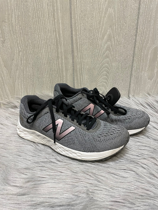 Shoes Athletic By New Balance In Grey & Pink, Size: 7.5