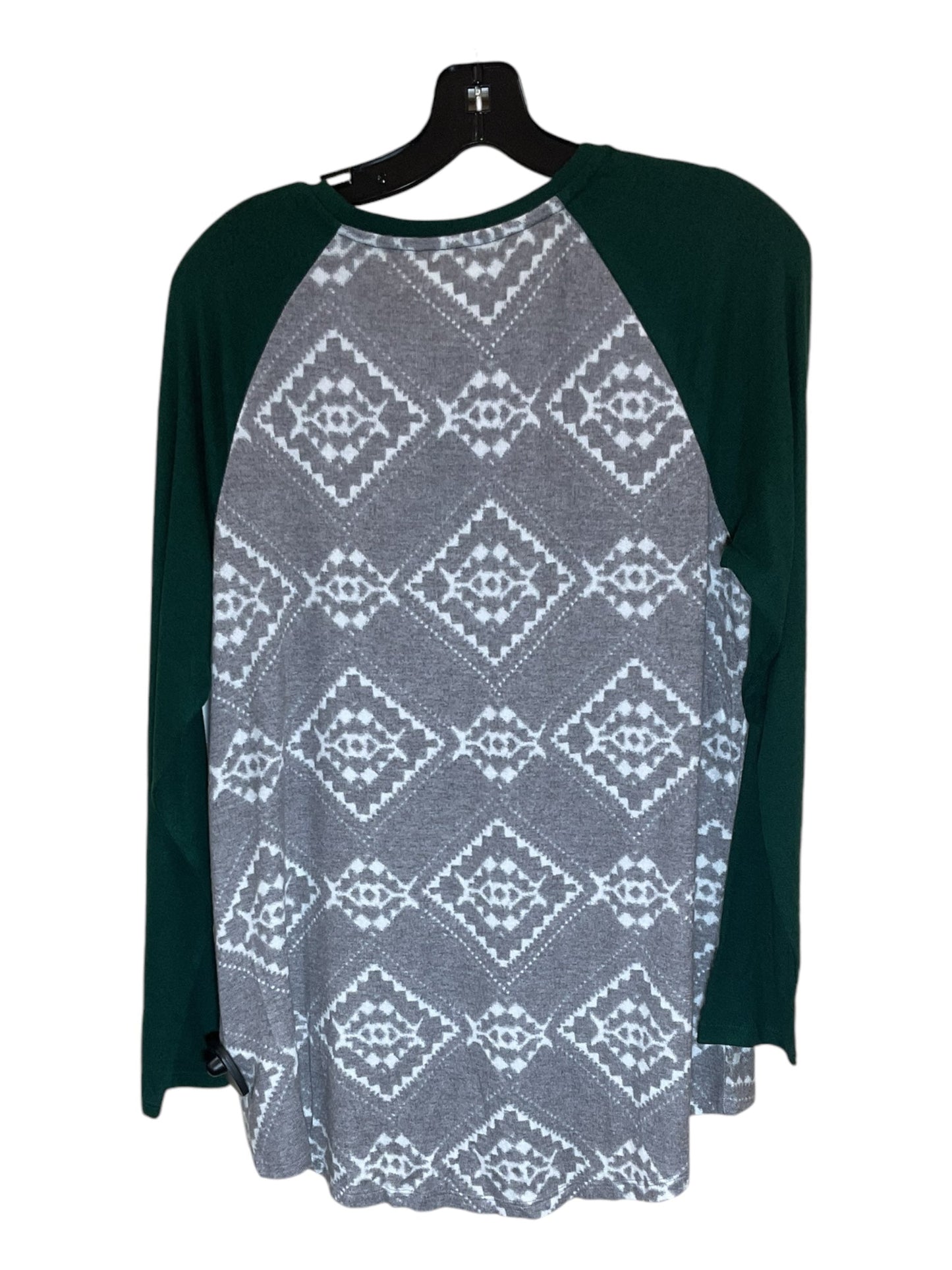 Top Long Sleeve By Maurices In Green, Size: L