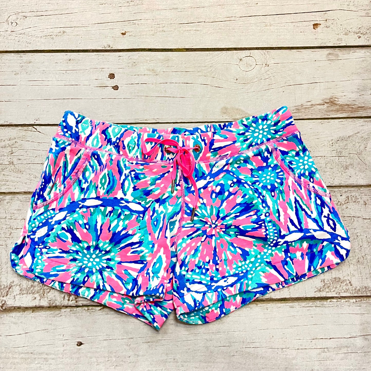 Shorts Designer By Lilly Pulitzer  Size: Xs