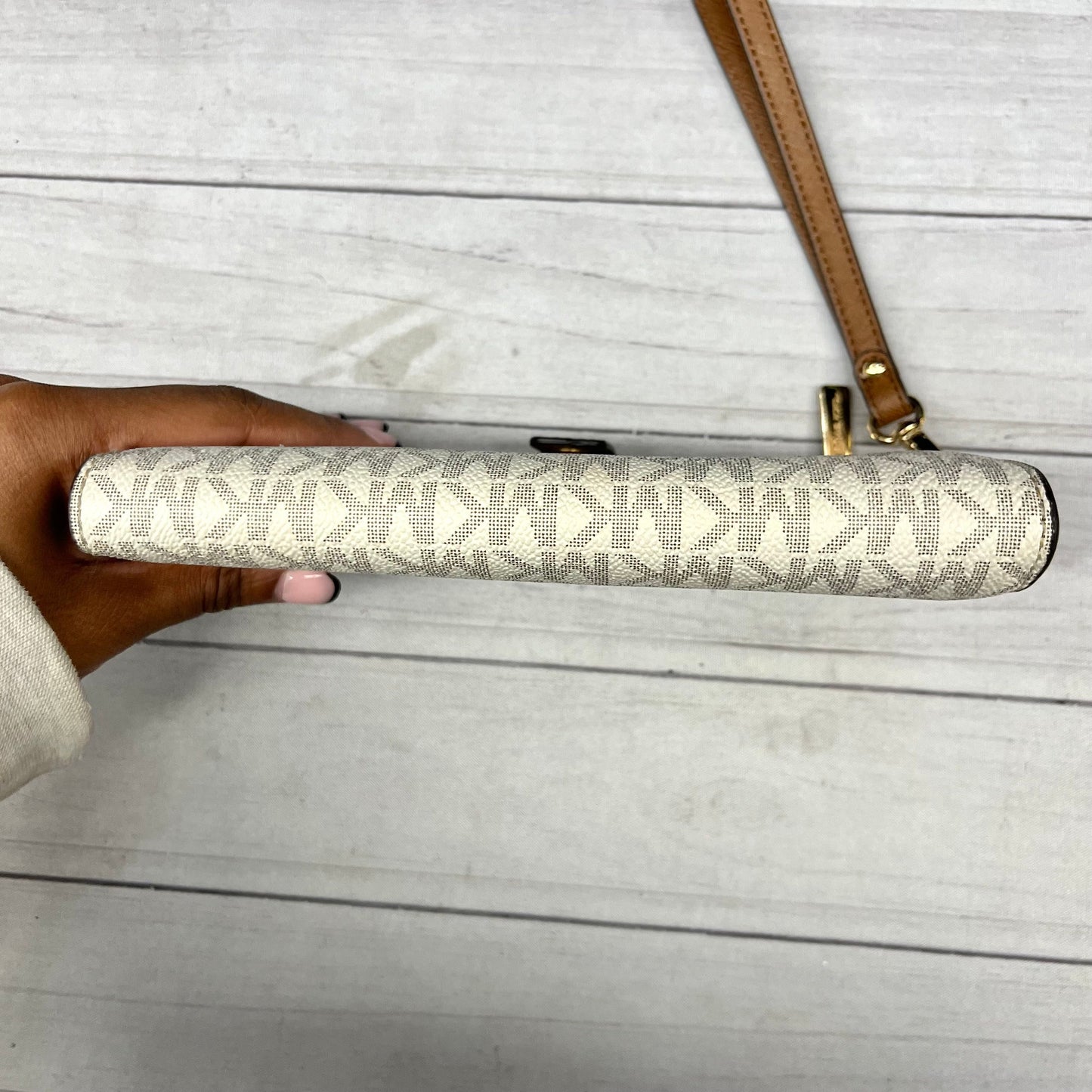 Wristlet Designer By Michael Kors  Size: Medium