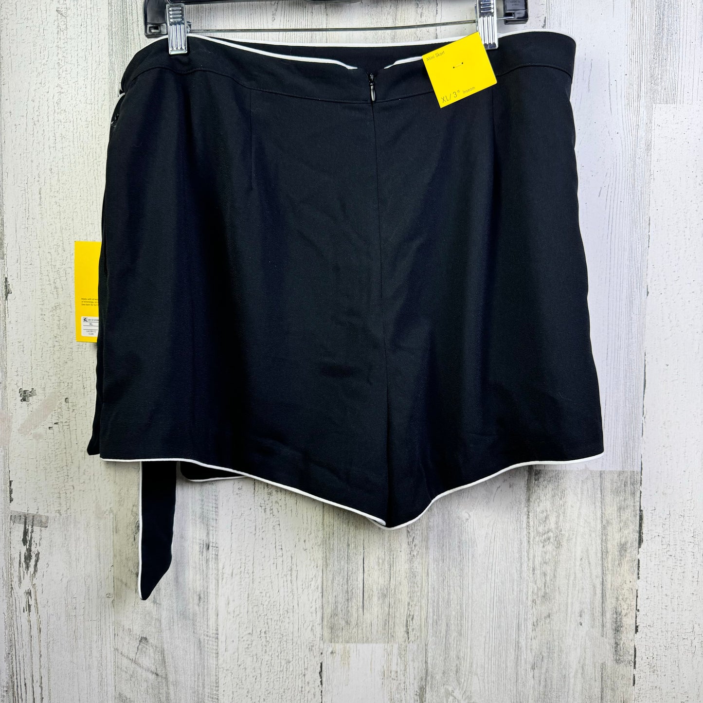 Black Skort Target-designer, Size 16