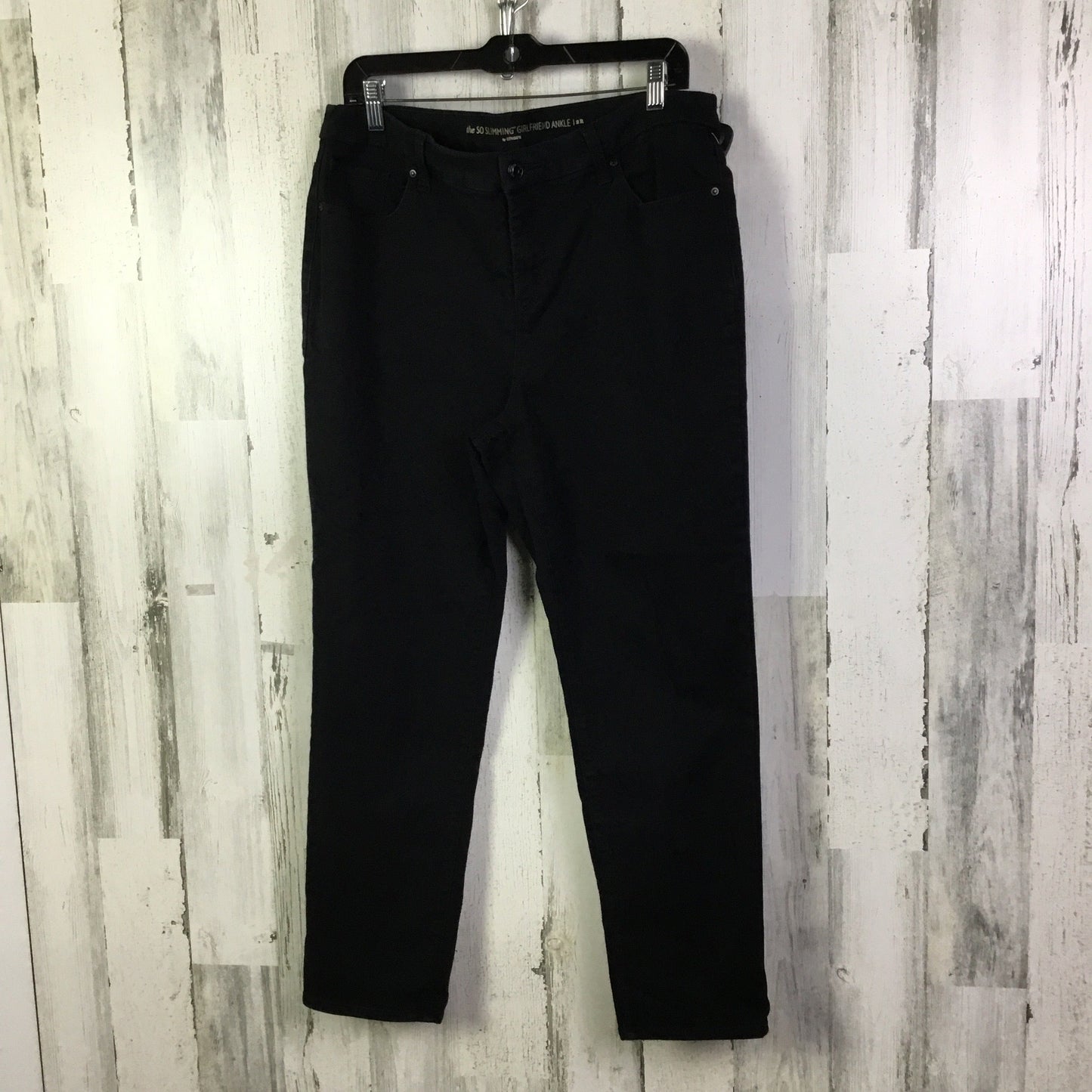 Jeans Straight By Chicos In Black Denim, Size: 12