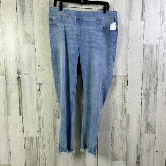 Capris By Clothes Mentor In Blue Denim, Size: 14