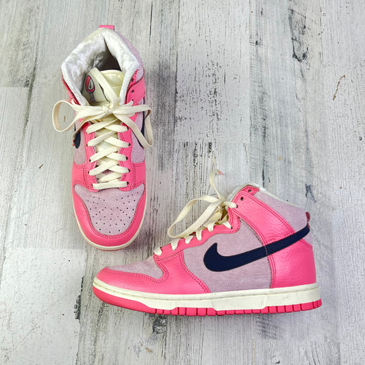 Shoes Sneakers By Nike In Pink, Size: 7