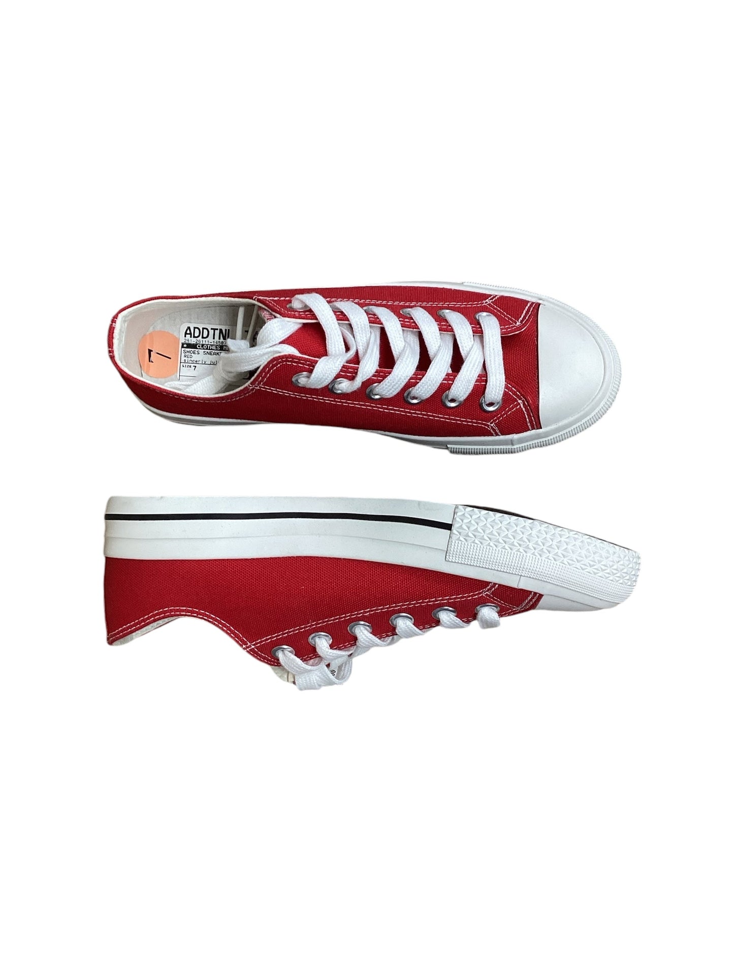 Shoes Sneakers By Clothes Mentor In Red, Size: 7