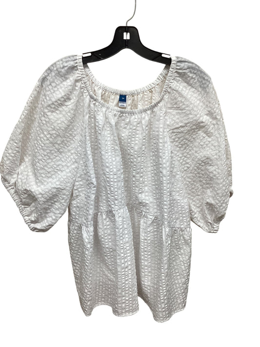 Top Short Sleeve By Old Navy In White, Size: 2x