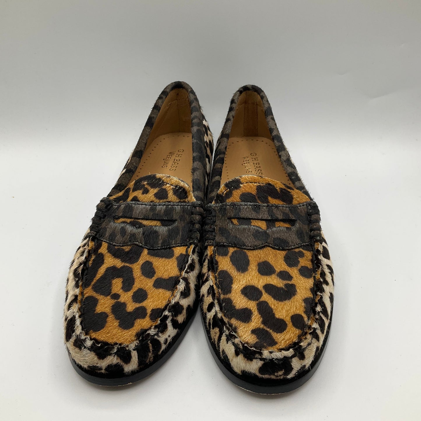 Shoes Flats By Bass In Animal Print, Size: 7