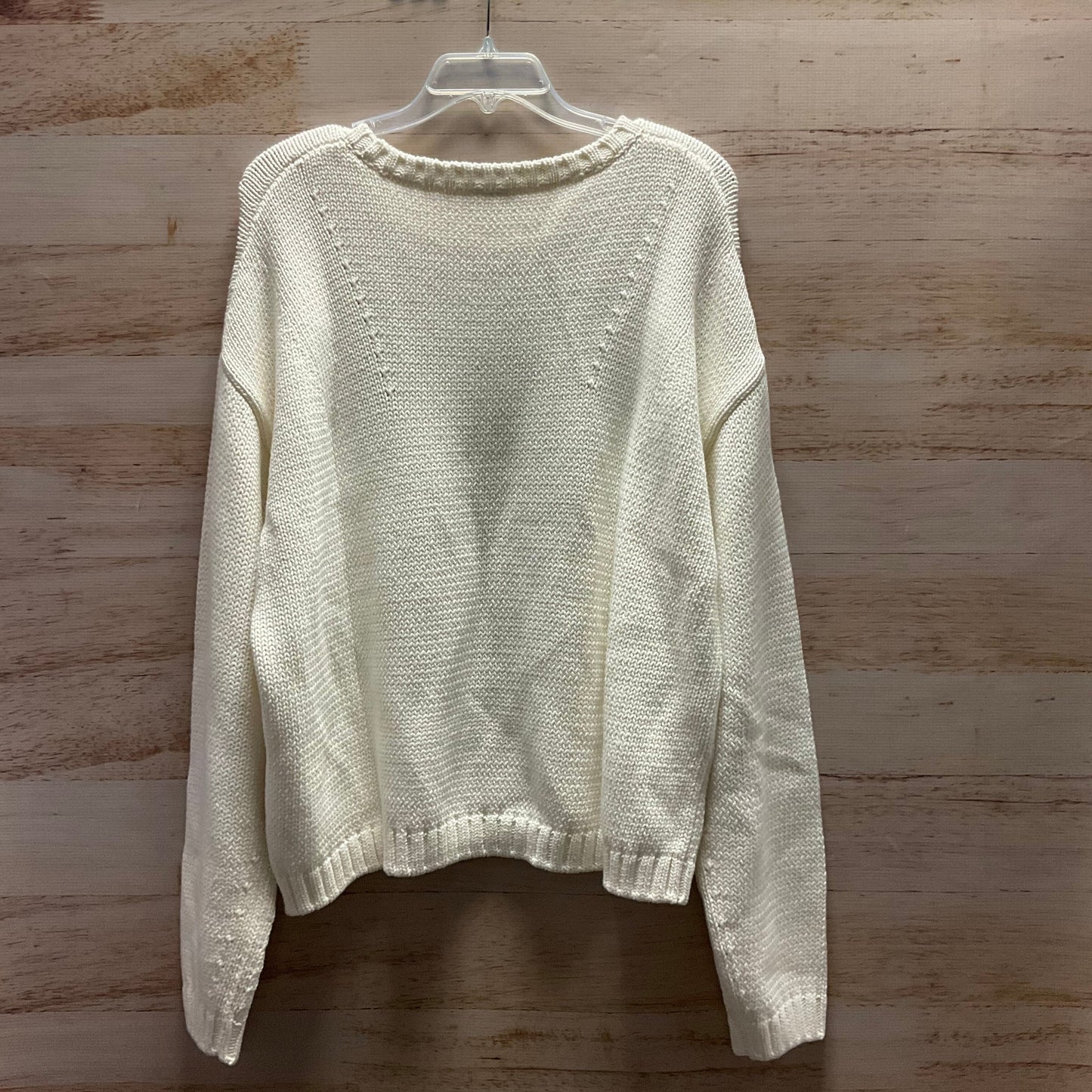 Sweater By Clothes Mentor In White, Size: L