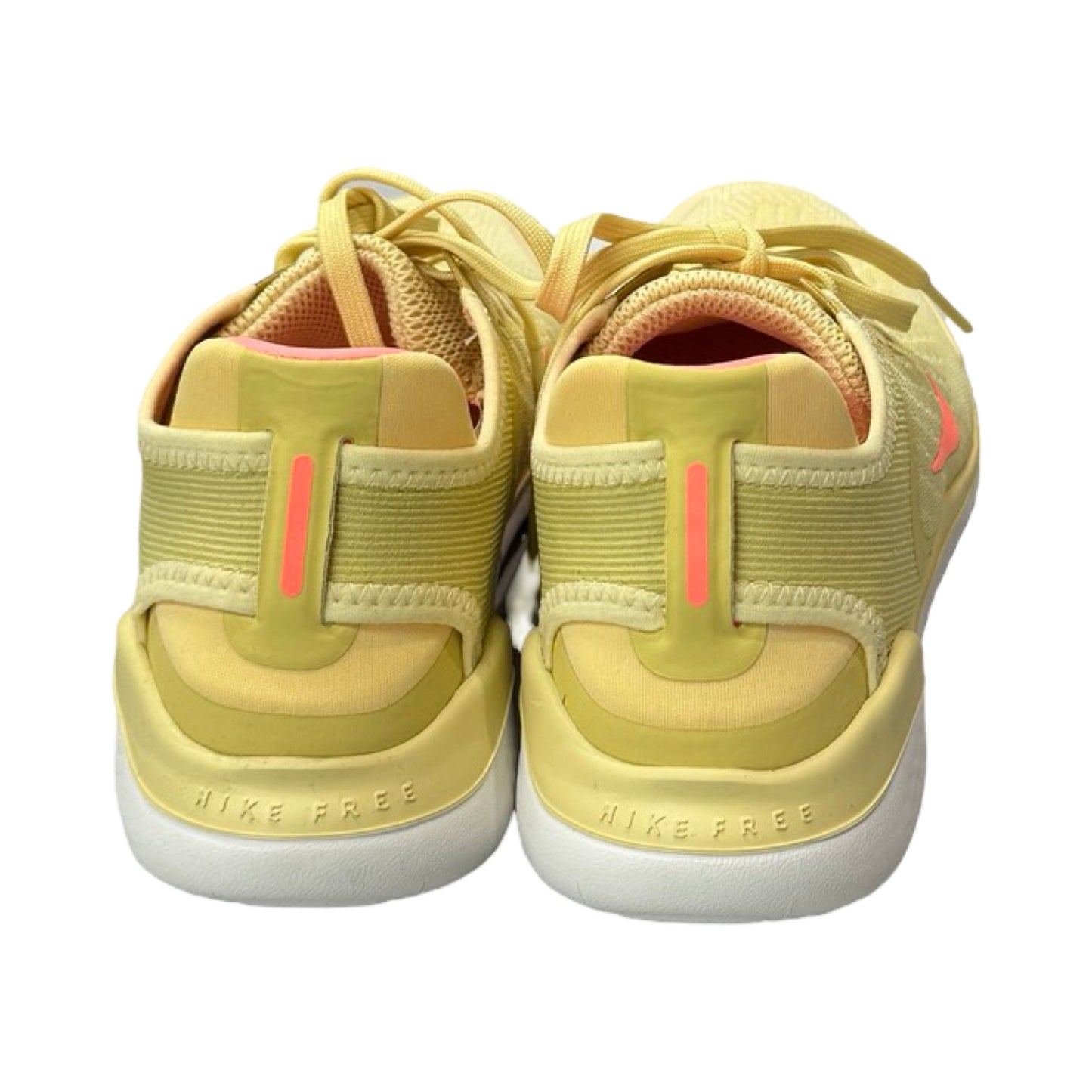 Shoes Athletic By Nike In Yellow, Size: 6.5