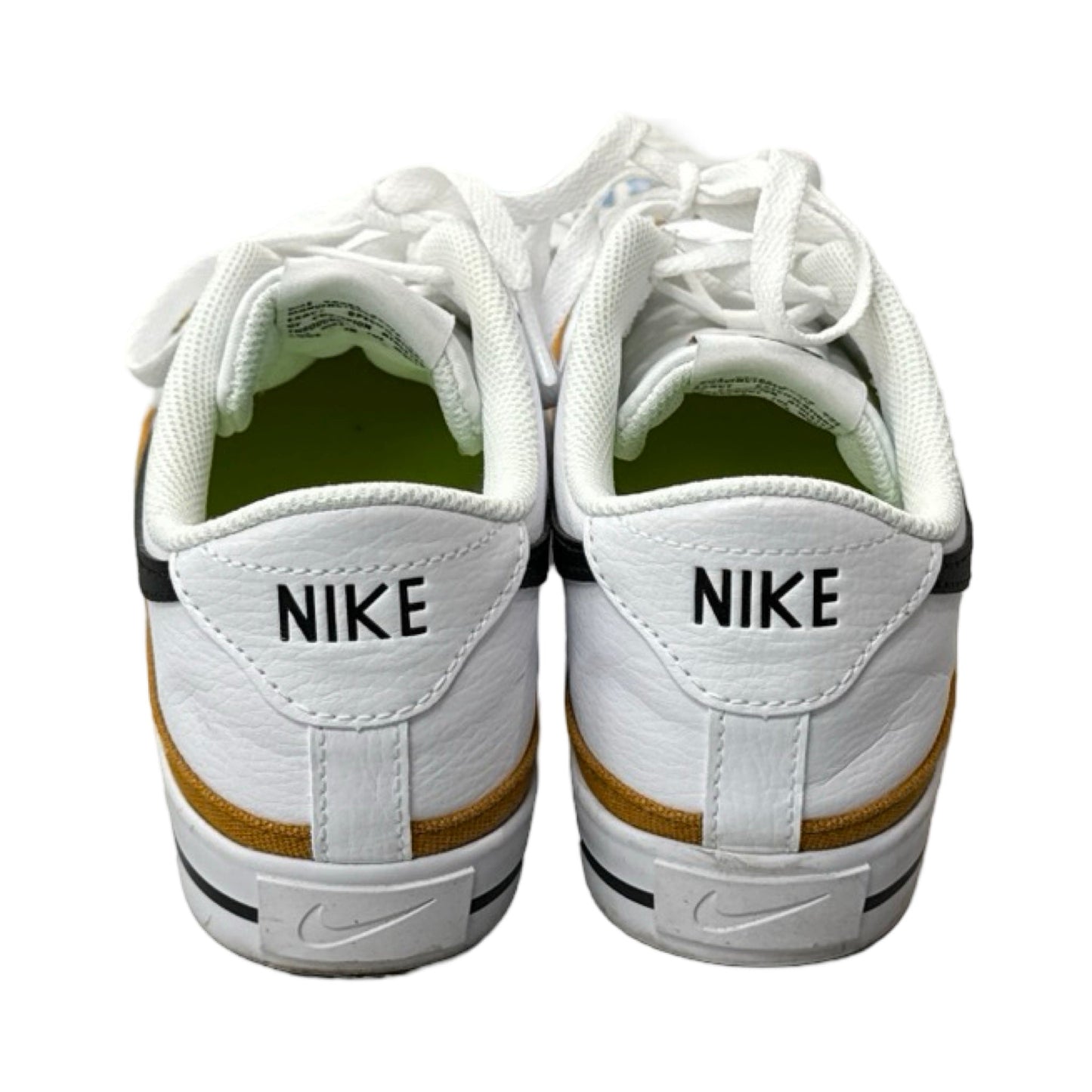 Shoes Sneakers By Nike In White, Size: 9