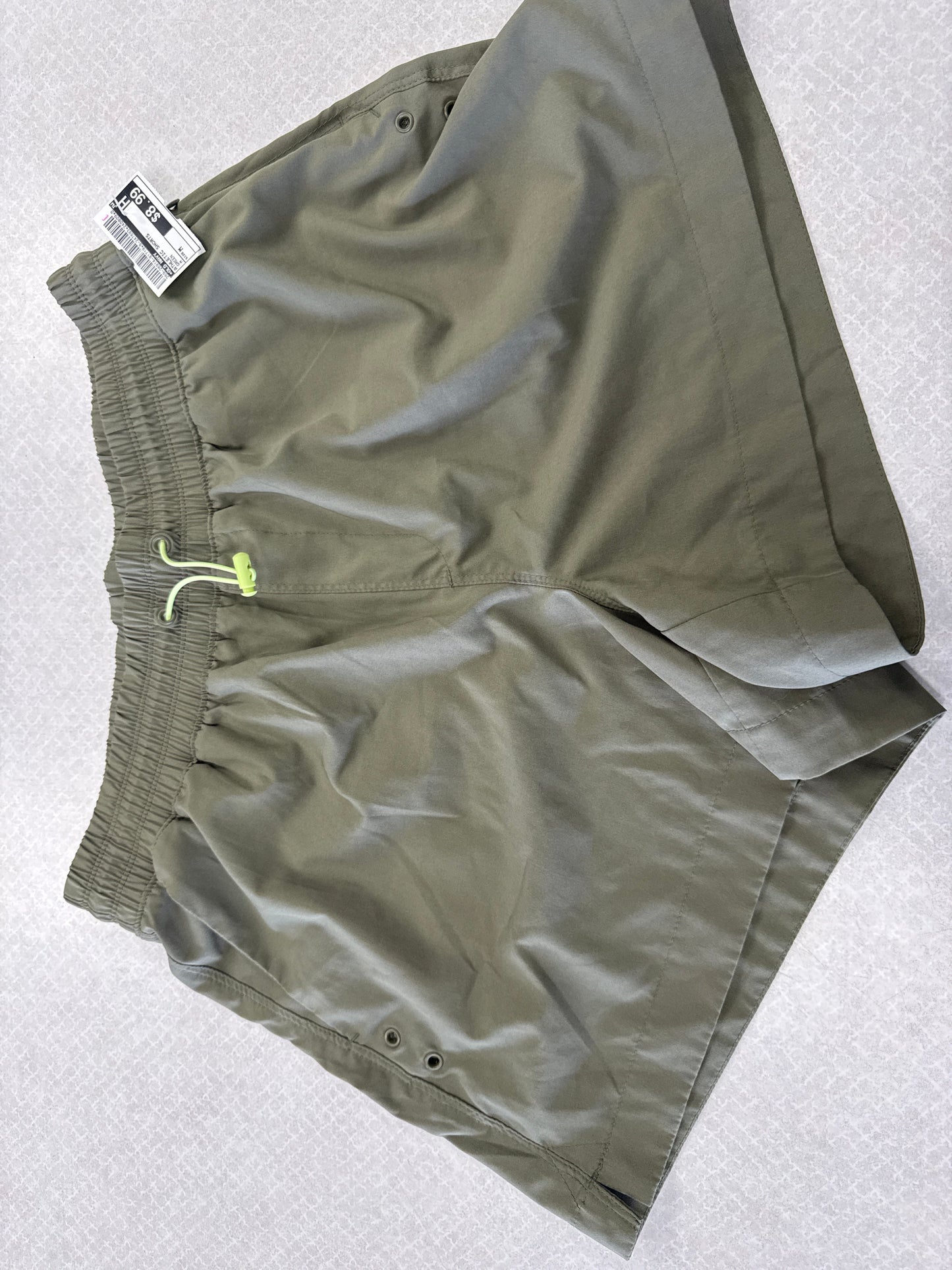 Athletic Shorts By Old Navy In Green, Size: M