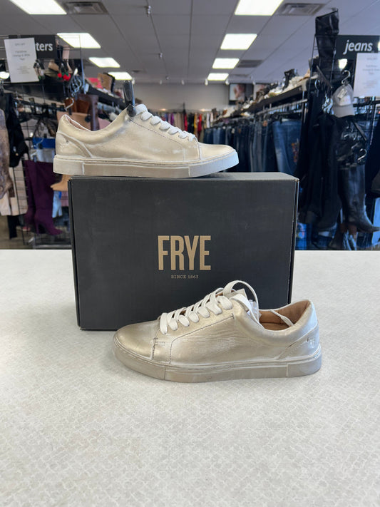 Shoes Sneakers By Frye In Gold, Size: 8.5