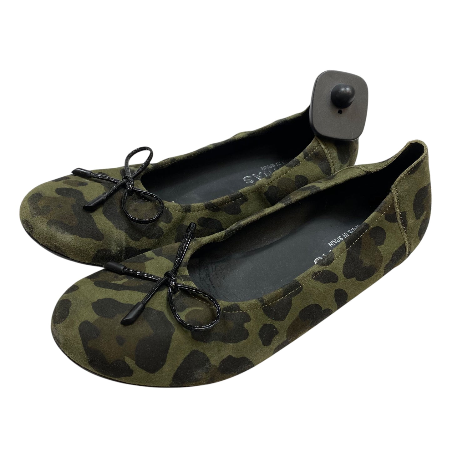 Shoes Flats By Sabrinas In Green, Size: 8.5