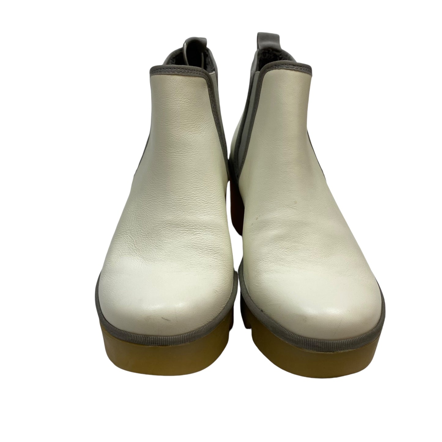 Boots Ankle Heels By Fly London In Cream, Size: 7.5