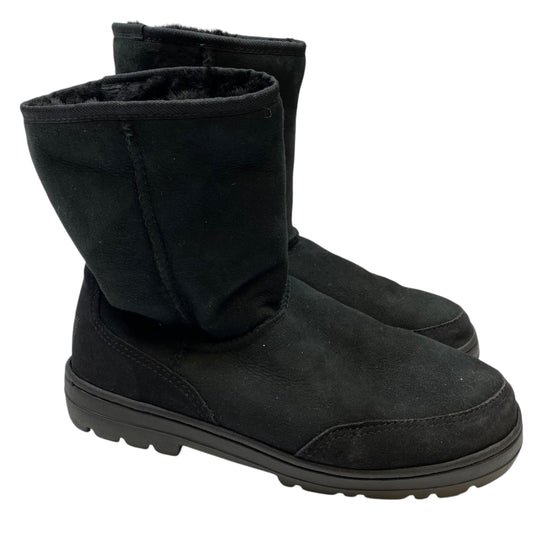 Boots Designer By Ugg In Black, Size: 9