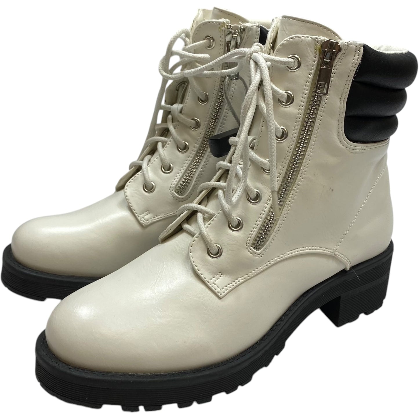 Boots Combat By Mia In White, Size: 7.5