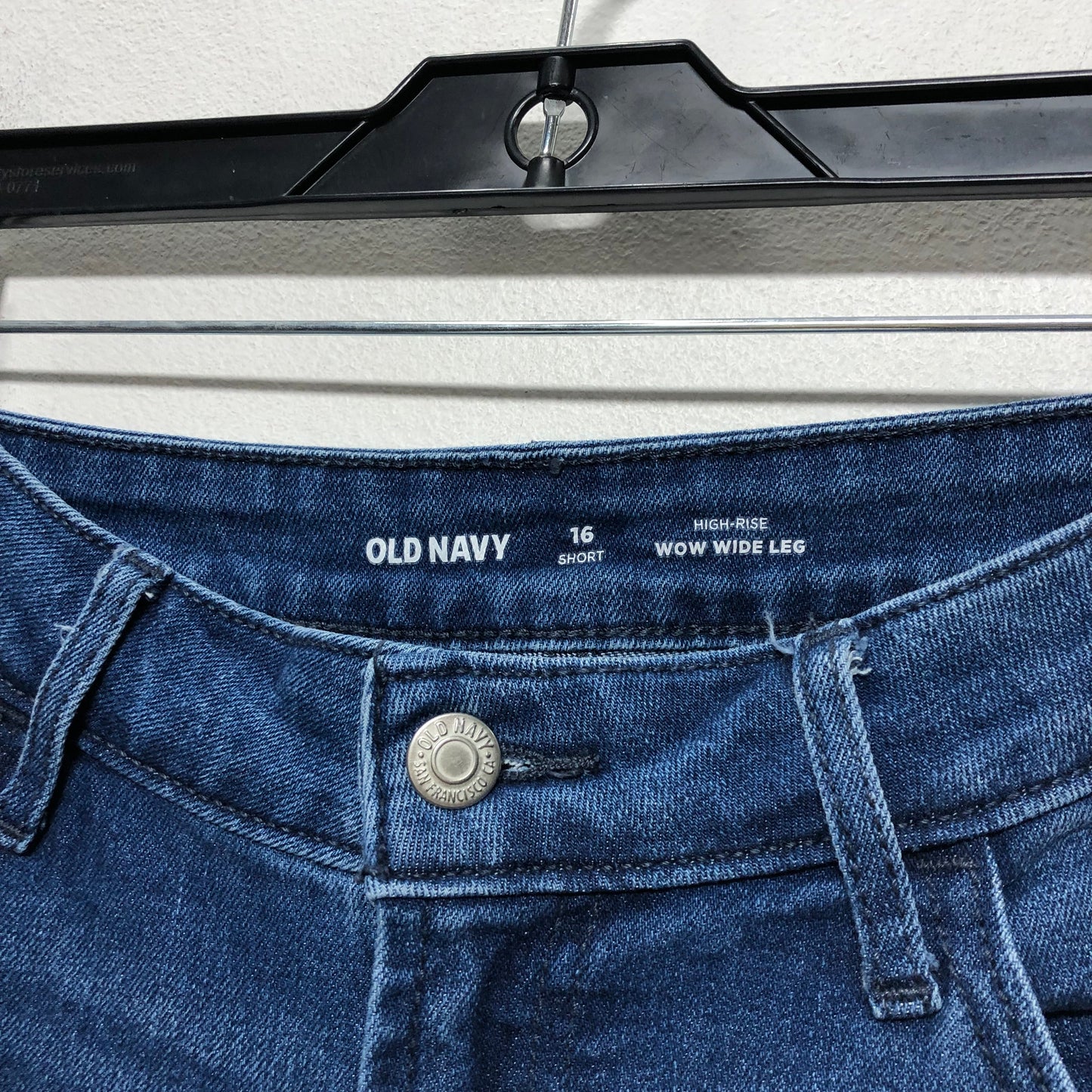 Jeans Cropped By Old Navy In Blue Denim, Size: 16