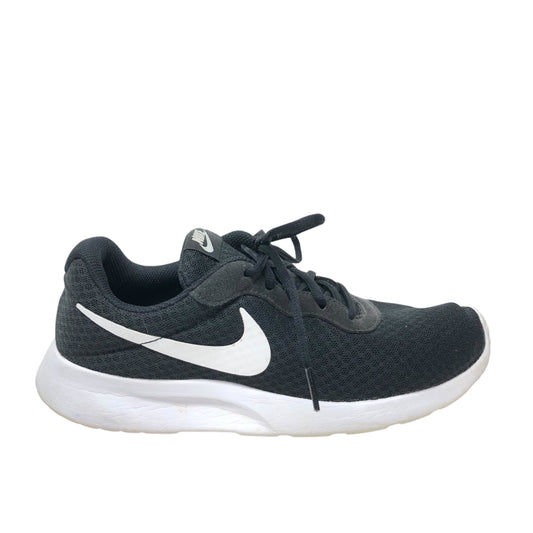 Shoes Athletic By Nike In Black & White, Size: 8.5