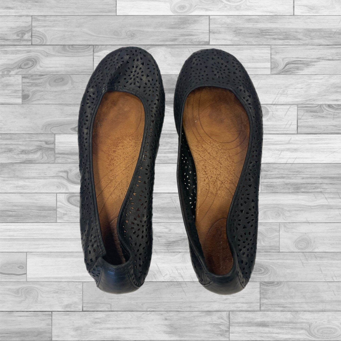 Sandals Flats By Clarks In Black, Size: 9.5