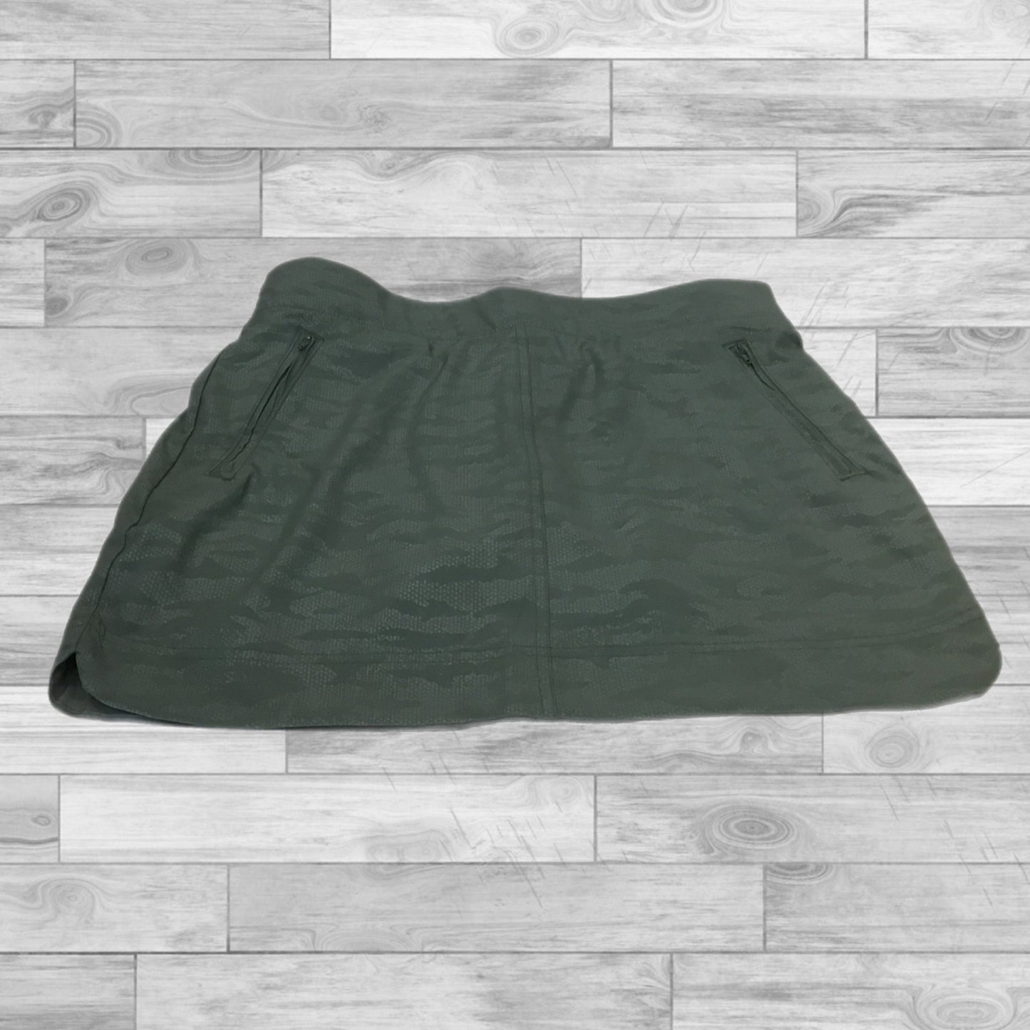 Skort By Orvis In Green, Size: S