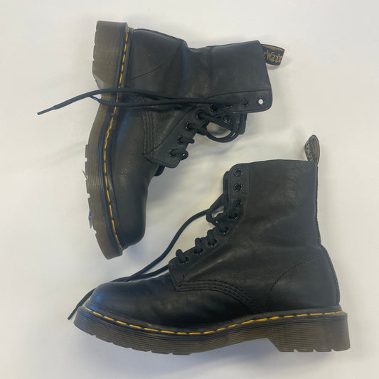 Boots Hiking By Dr Martens In Black, Size: 7