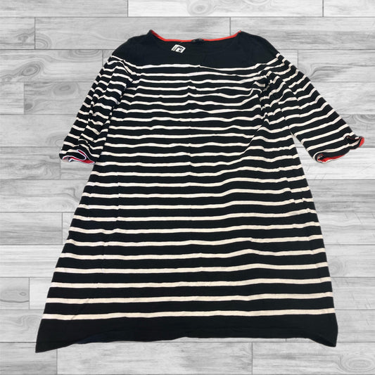 Dress Casual Short By Talbots In Black & White, Size: L