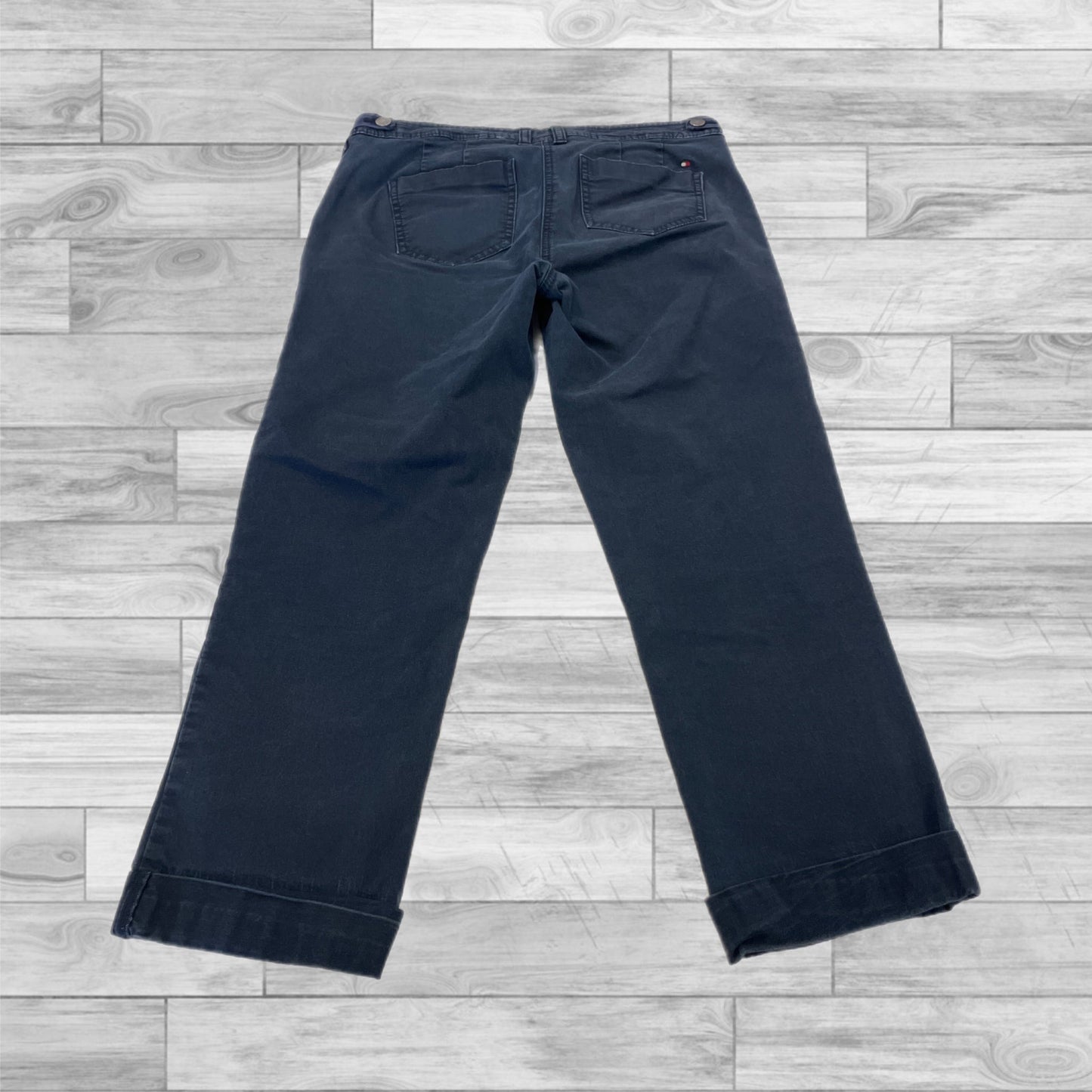 Capris By Tommy Hilfiger In Navy, Size: 2