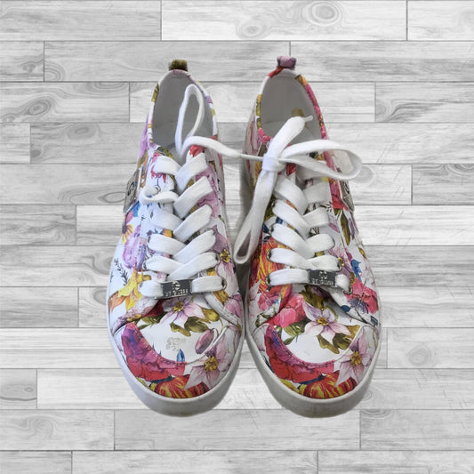 Shoes Sneakers By Guess In Floral Print, Size: 8