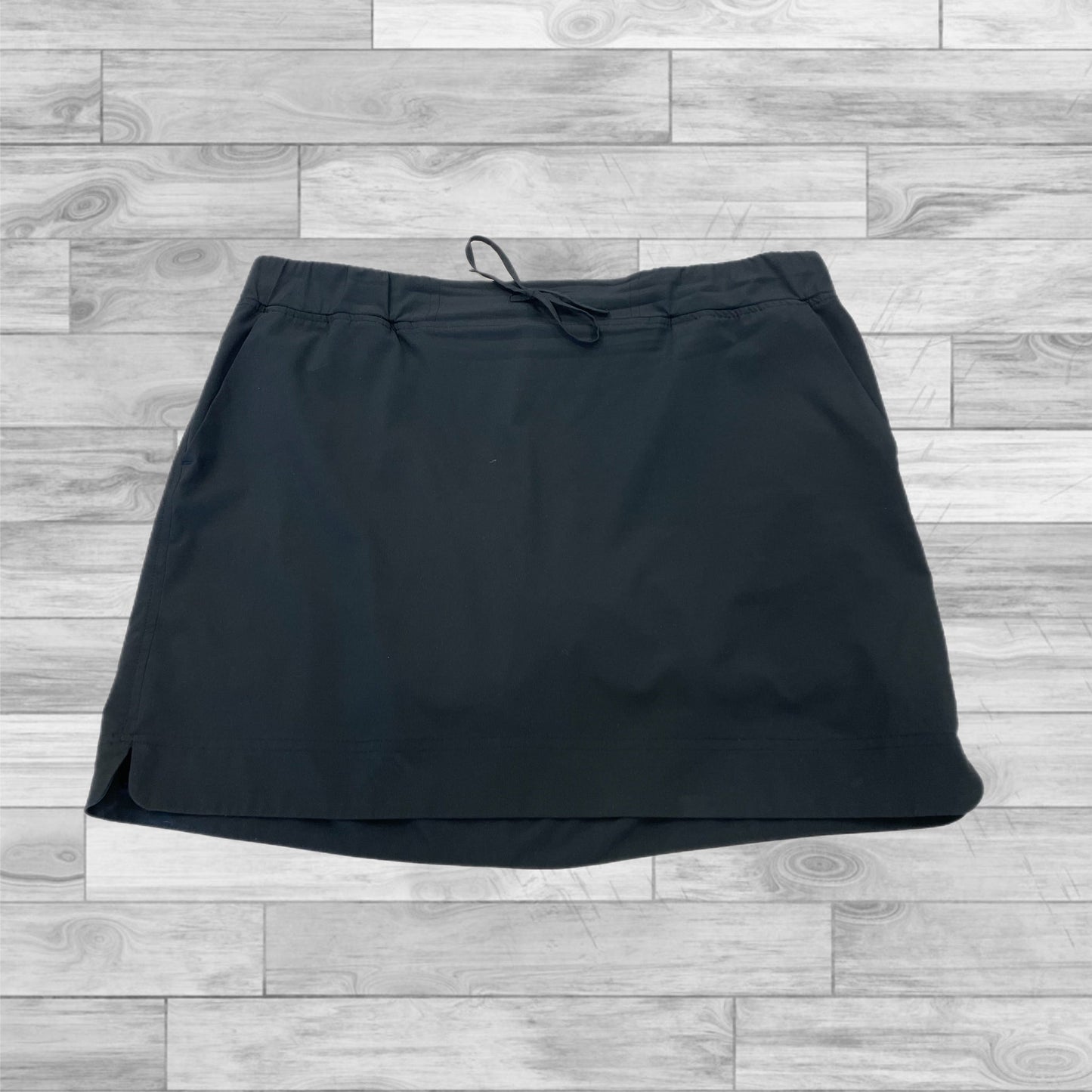 Skort By J Jill In Black, Size: Petite Large