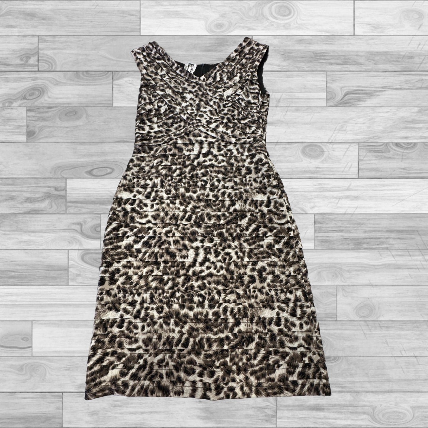 Dress Casual Short By Adrianna Papell In Animal Print, Size: 12