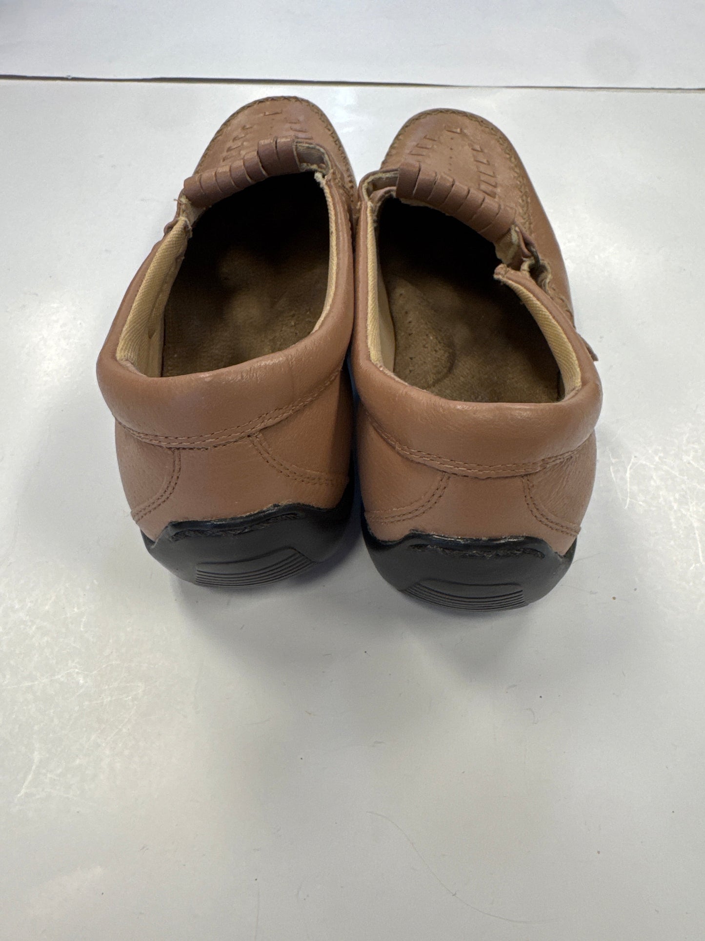 Shoes Flats By Dr Scholls In Tan, Size: 8