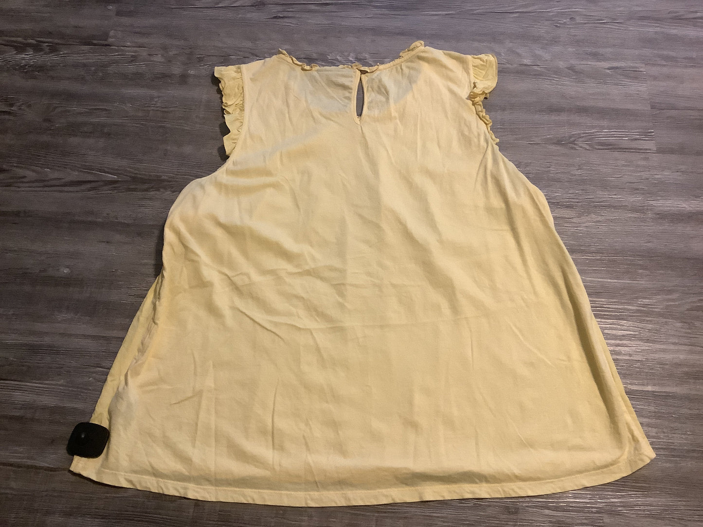 Top Sleeveless By Lane Bryant In Yellow, Size: 2x