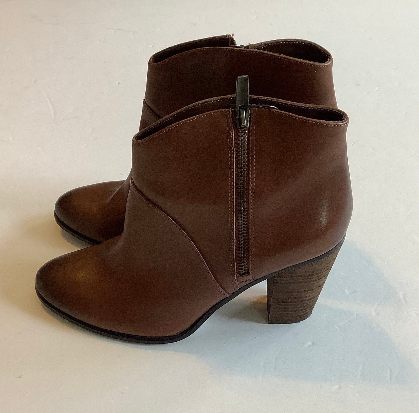 Boots Ankle Heels By Vince Camuto In Brown, Size: 11