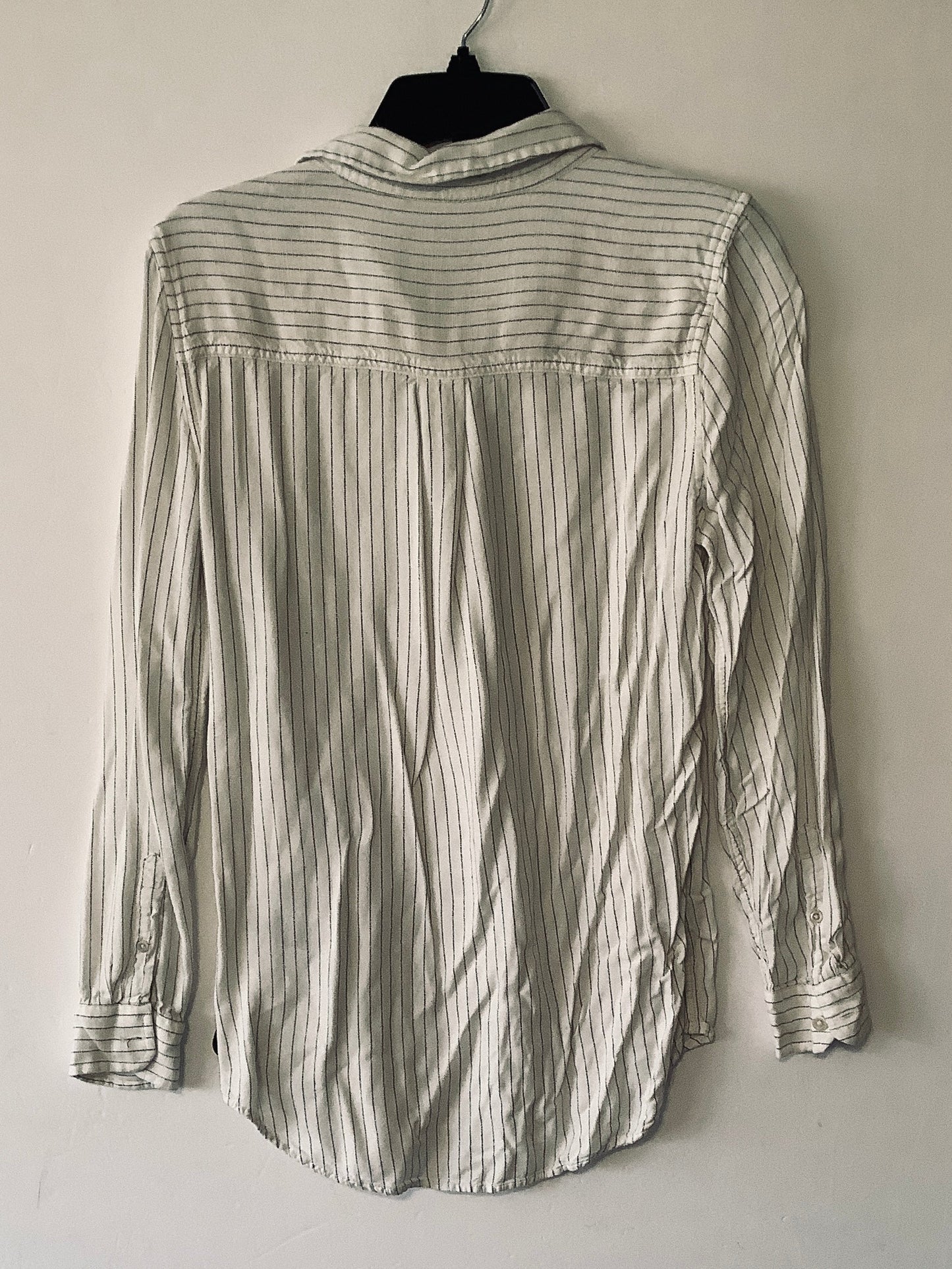 Top Long Sleeve By Daily Ritual In Striped Pattern, Size: Xs