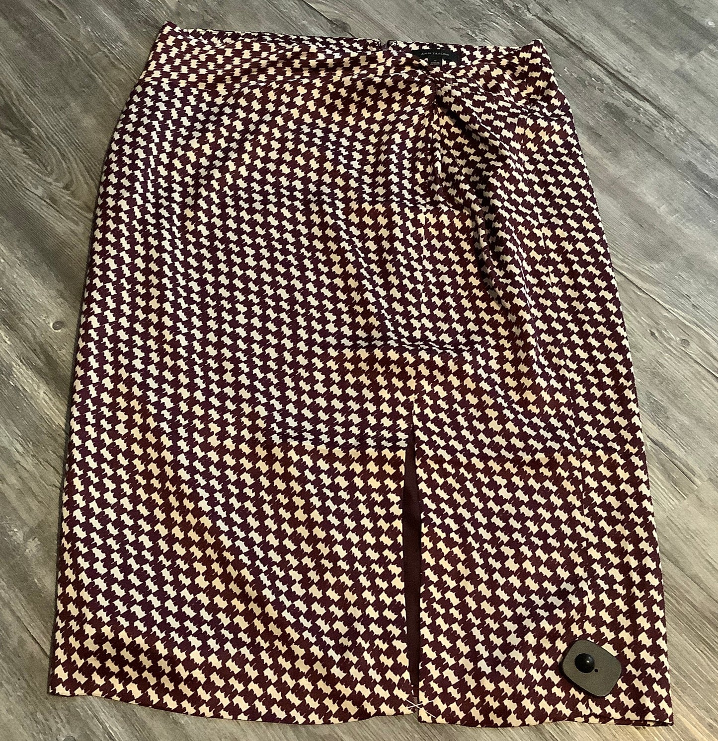 Skirt Mini & Short By Ann Taylor  Size: Xl