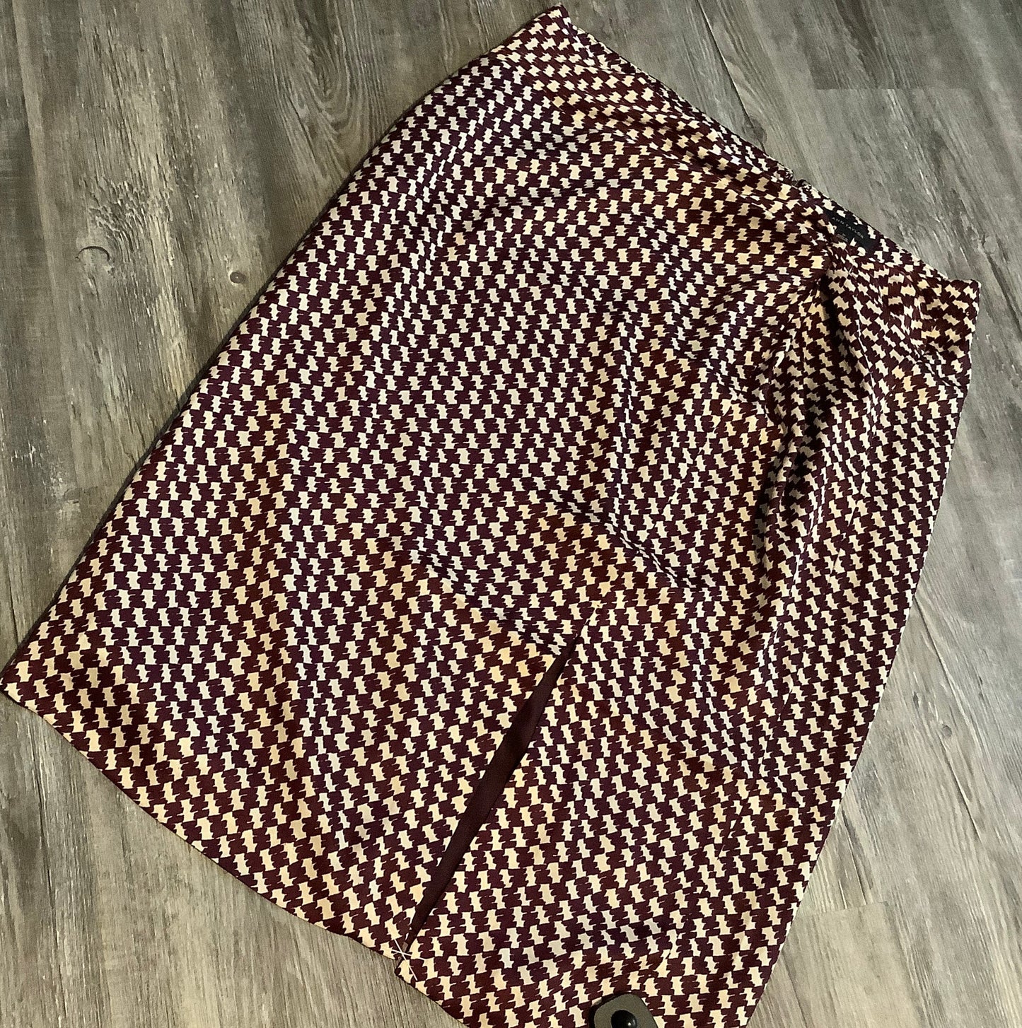 Skirt Mini & Short By Ann Taylor  Size: Xl