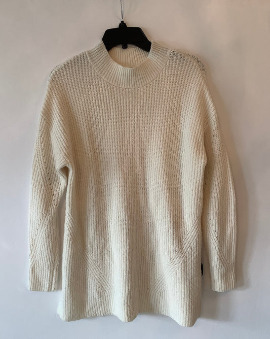 Sweater By Old Navy In White, Size: M