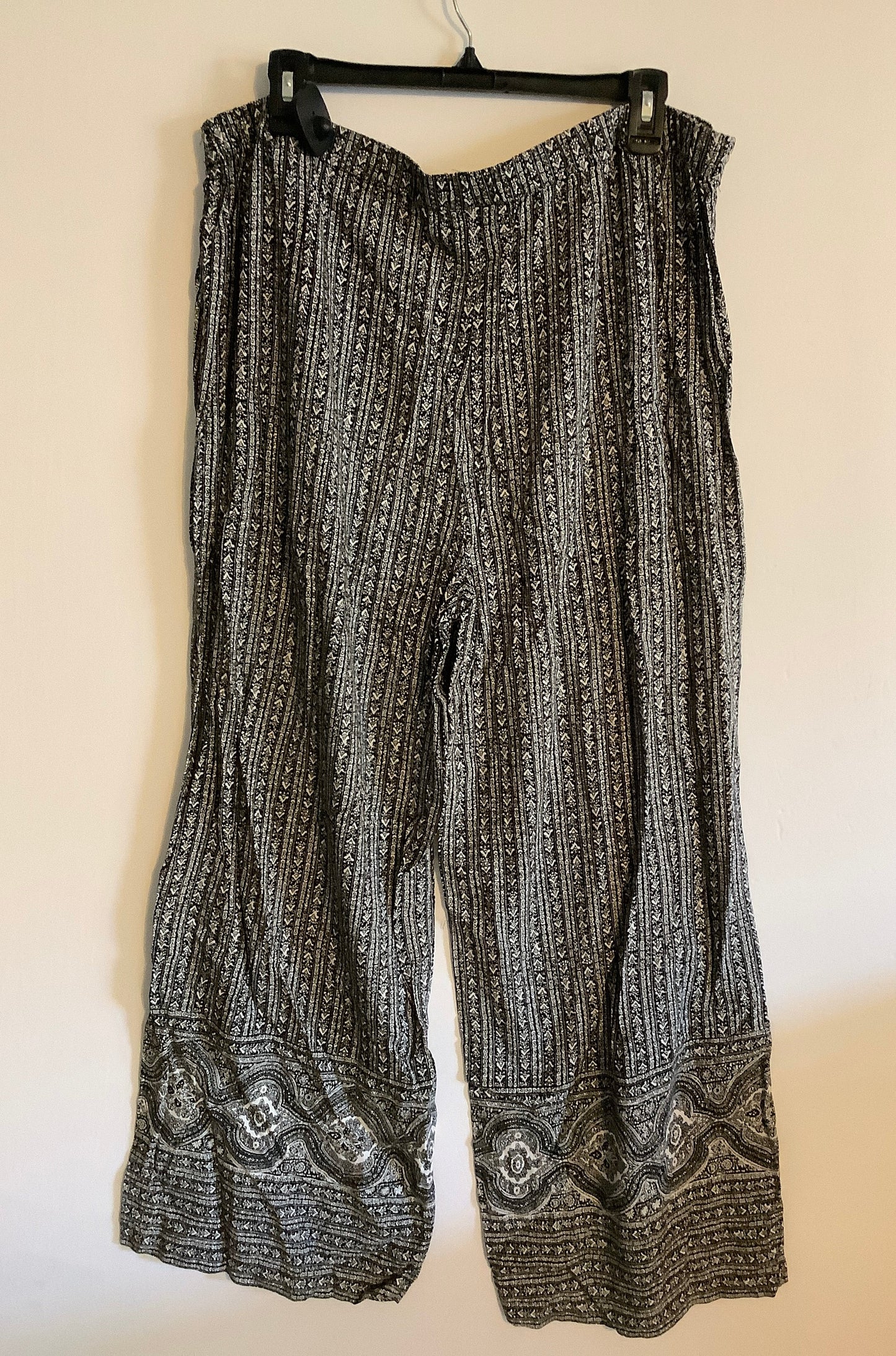 Pants Wide Leg By Ava & Viv In Black & White, Size: 1x