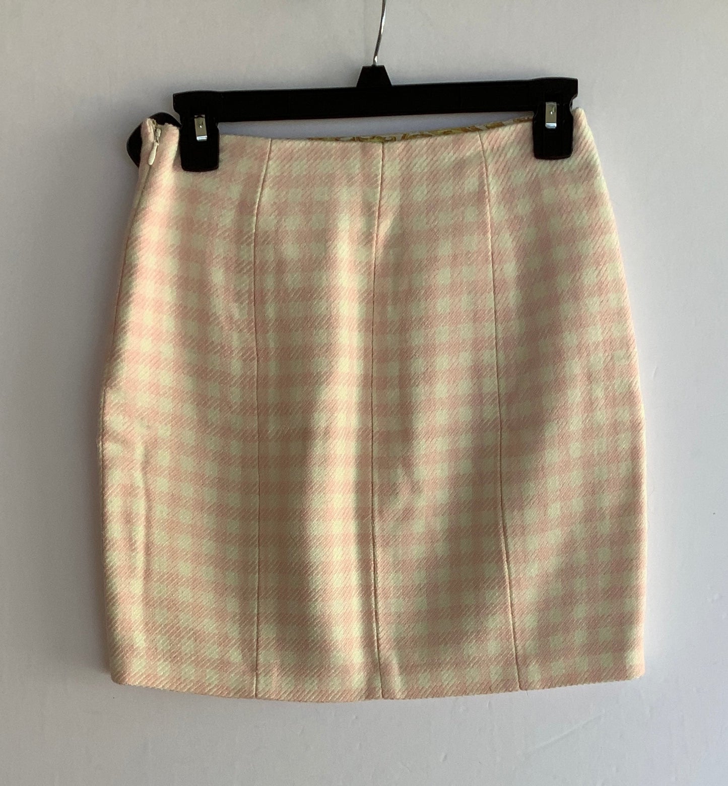 Skirt Mini & Short By Guess In Pink, Size: 2