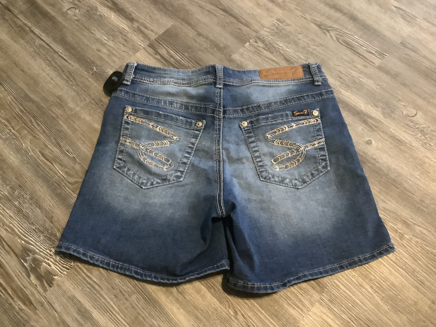 Shorts By Seven 7 In Blue Denim, Size: 6