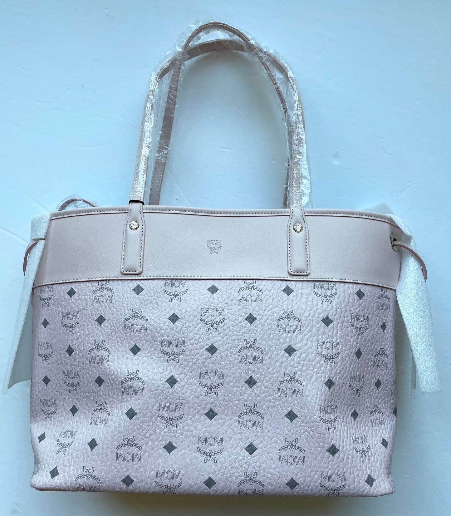 Handbag Luxury Designer By Mcm, Size: Large