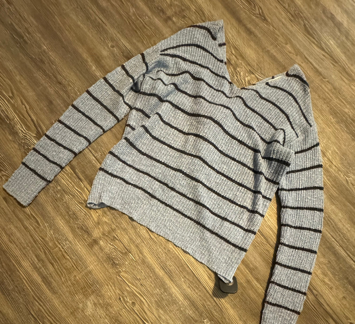 Sweater Cardigan By Clothes Mentor  Size: M